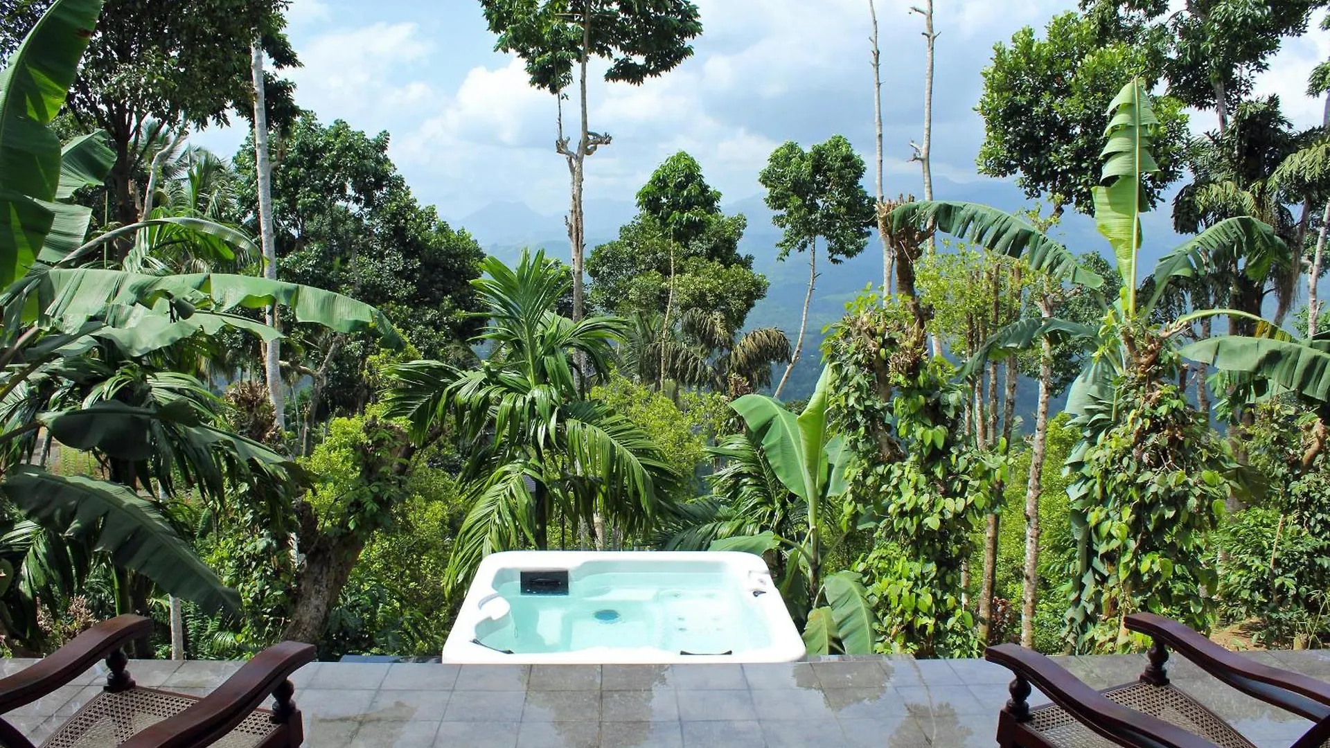 Aarunya Nature Resort - Kandy